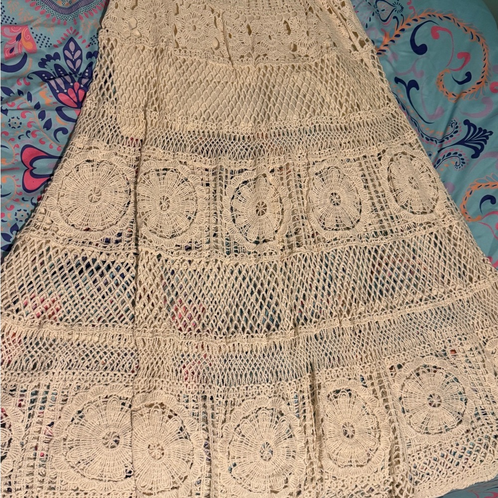 POL Elegant Cream Crochet Lace Maxi Skirt
